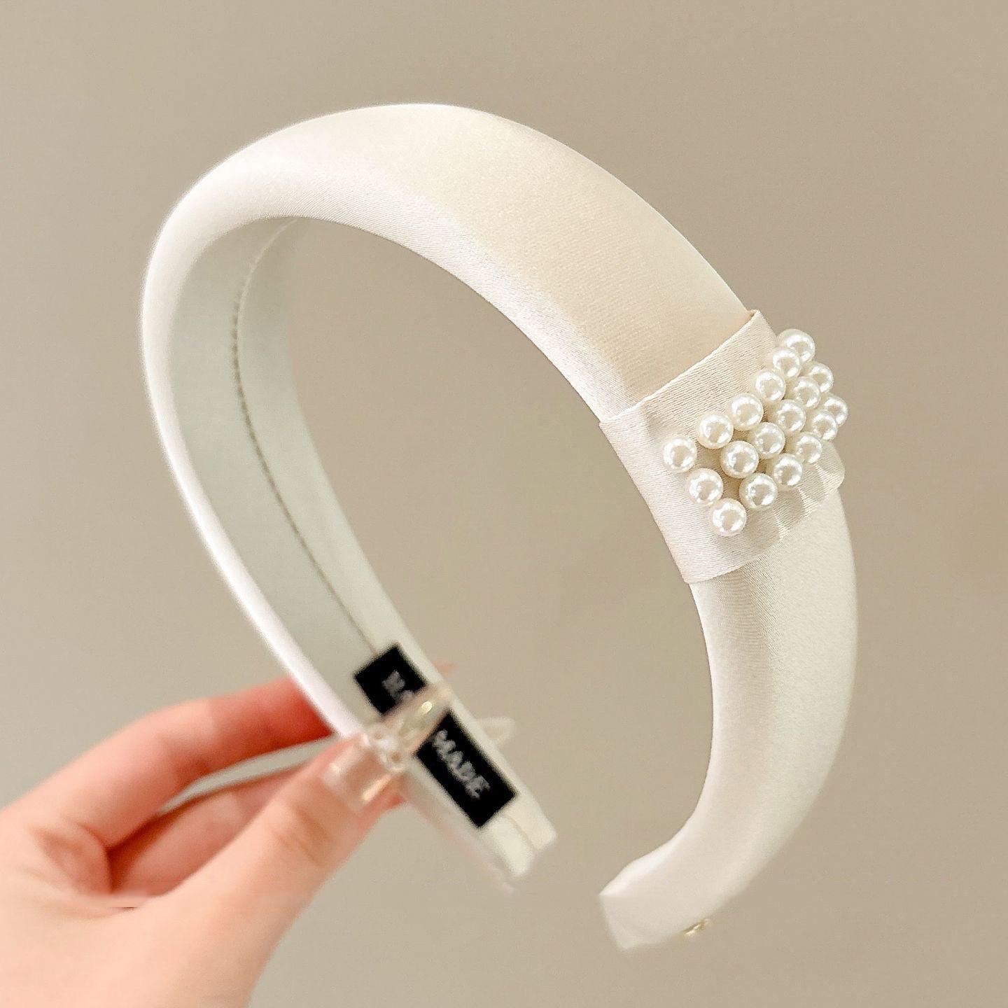 Высококлассный жемчужный ободок 2025 года - Стиль Чжао Лусы: Модный Роскошный Аксессуар