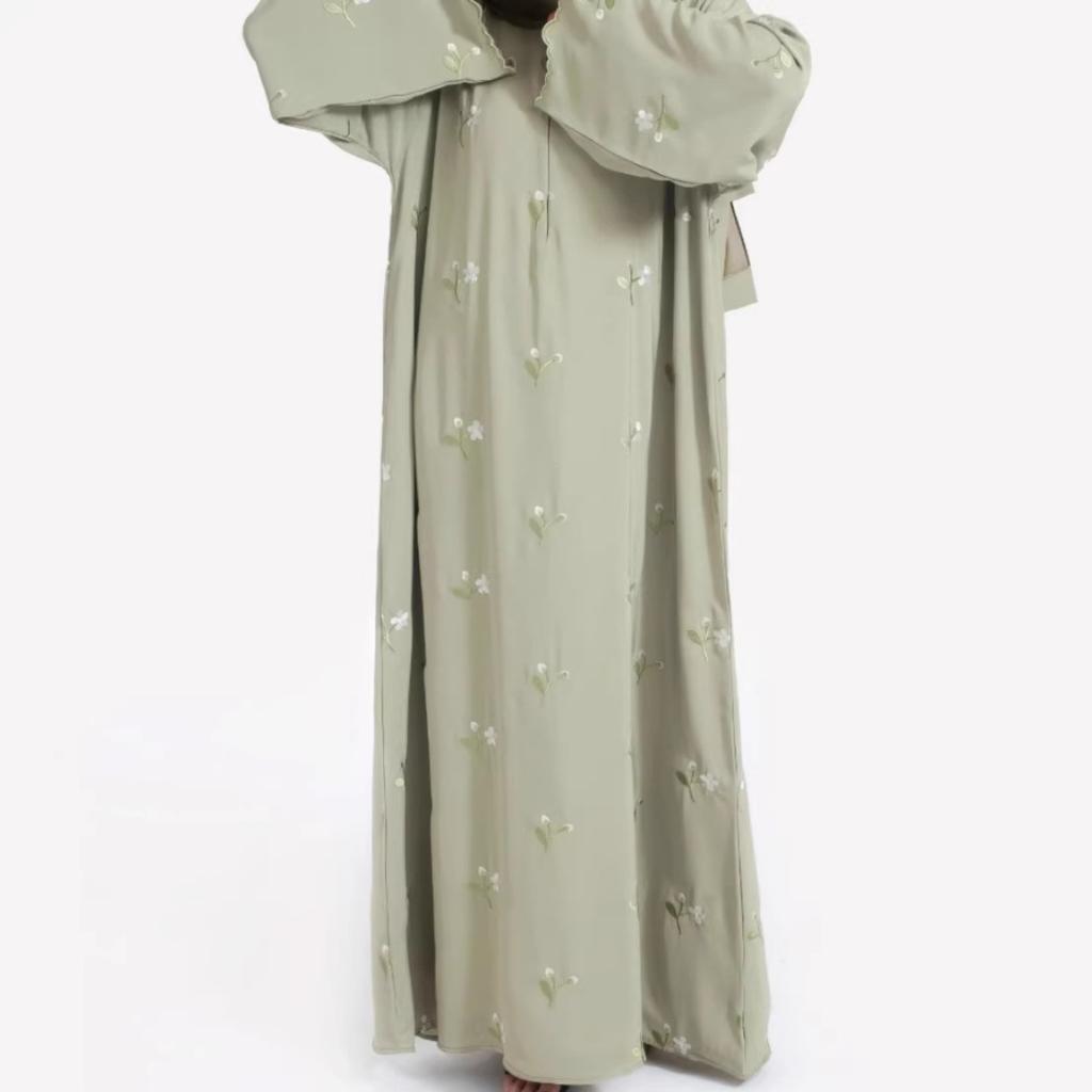 Women's Crew Neck Long Sleeve Maxi Dress Loose Waist Floral Embroidery Modest Abaya Dress