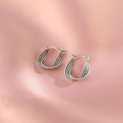 High-end Earrings for Women  Twist Earrings Ladylike Style  Simple Old-fashioned Hong Kong Style Retro Earrings
