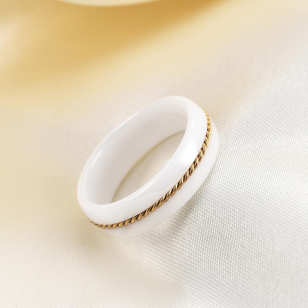 New Personalized and Simple 6MM Wide Stainless Steel Chain Black and White Ceramic Ring for Couples