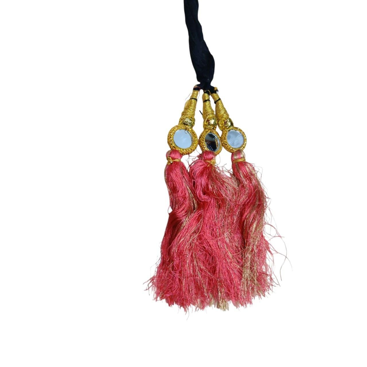 

@ Hair Tasseled Choti Paranda Red Color Mirror Design For Women 35Gm Zr-6062-60%Off