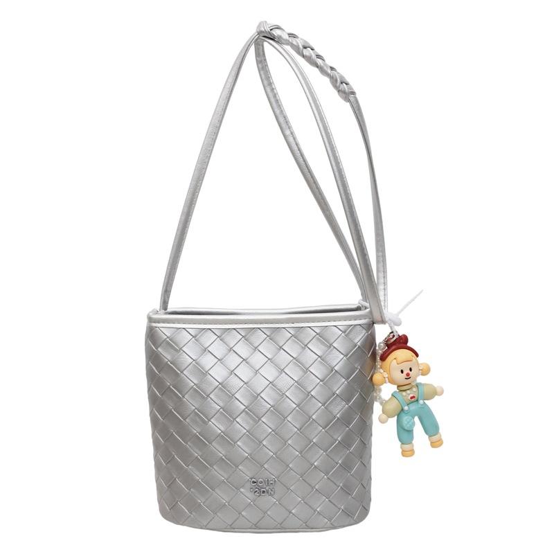 

Универсальная женская сумка-мессенджер через плечо в новом модном стиле no pendant серебряный