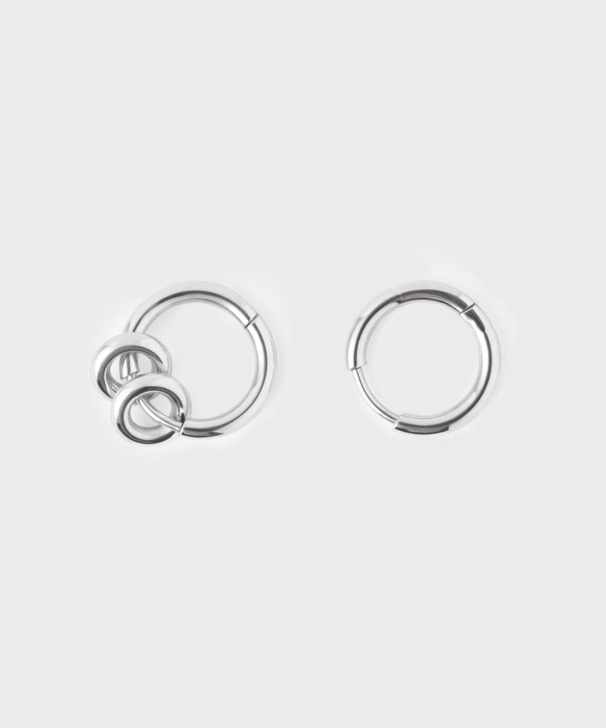 Musinsa Standard Woman Women'S Charm Hoop Earrings [Silver]