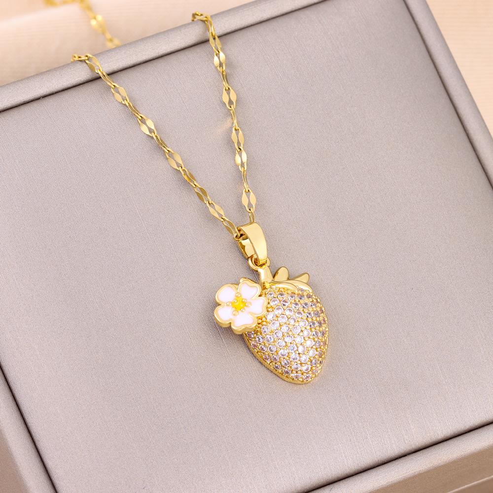 Trendy 18K Gold Plated Zircon Crystal Pendant Stainless Steel Necklace for Women Female Clavicle Chain Jewelry Lady Accessories