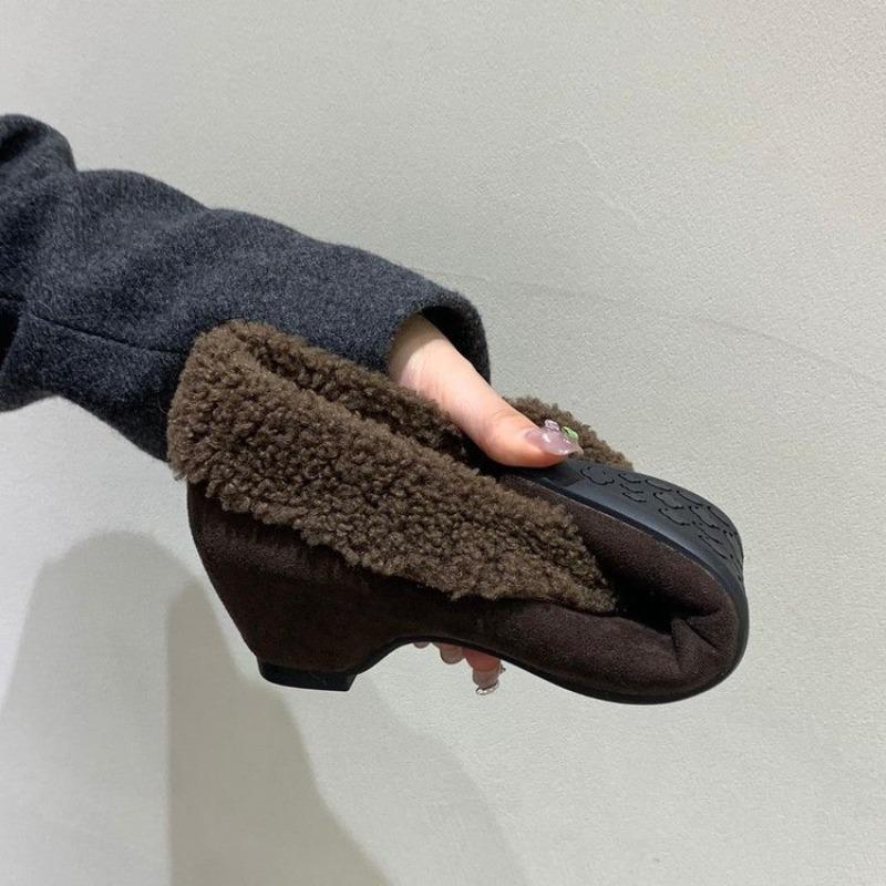 Autumn and Winter New Versatile Single Shoes Velvet Warm Cotton Shoes Heightened Gray Pointed Retro Fluffy Shoes Short Boots