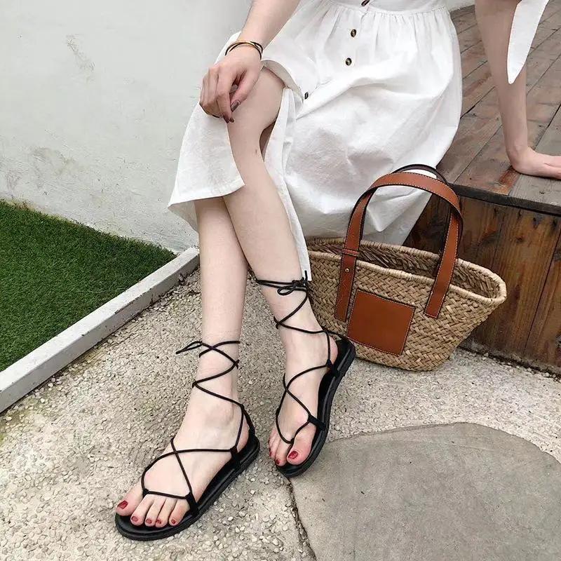 With Strap Sandals for Women Open Toe Outdoor Summer 2025 Flat Rubber No Heel Footwear Flip-flops Beach Ladies Shoes Roman Style