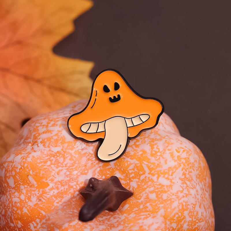 Halloween Adorable Cartoon Plant Series Badge Cute Mushroom Pumpkin Lantern Brooch
