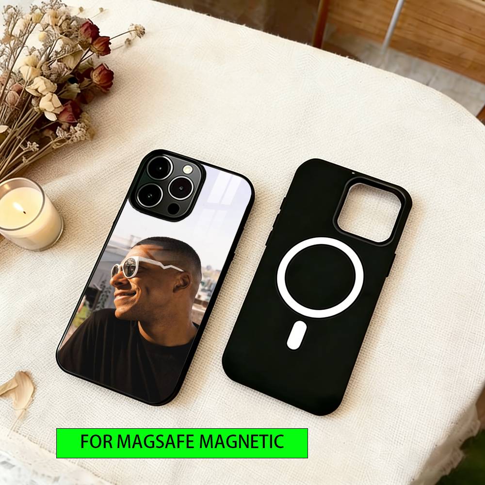 Kylian Mbappe Handyhülle Für iPhone17,16,15,14,13,12,11 Plus,Pro Magnetisch mit Magsafe Kabelloses Laden