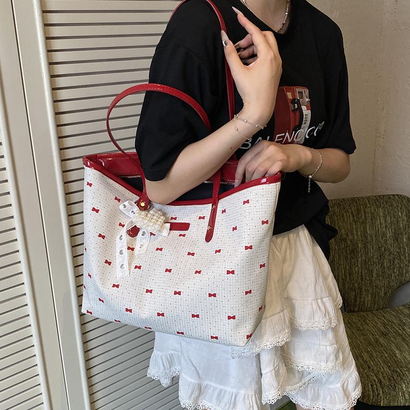 Large-capacity Bag Women's Summer Versatile New Leisure Today Popular Shoulder Bag Commuter Tote Bag