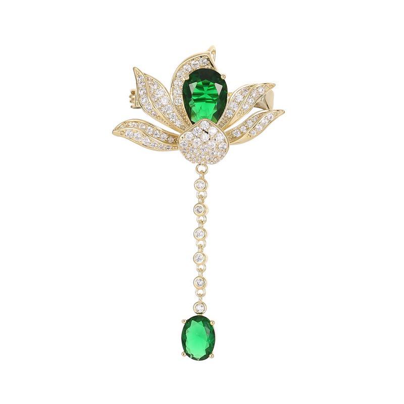 Elegant Lotus Crystal Brooch: Exquisite Chinese-Inspired Pin for Suits – High-End Creative Accessory Gift