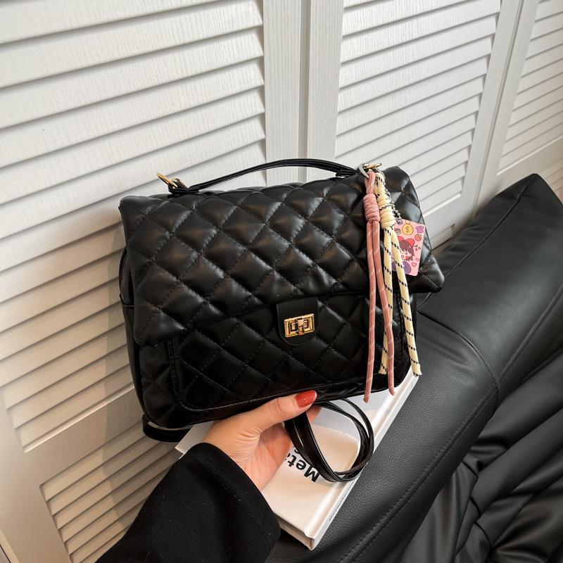 Rhombus Chain Bag Women's Large Capacity 2025 New Fashion Autumn and Winter Shoulder Messenger Bag Versatile Texture Shoulder Back