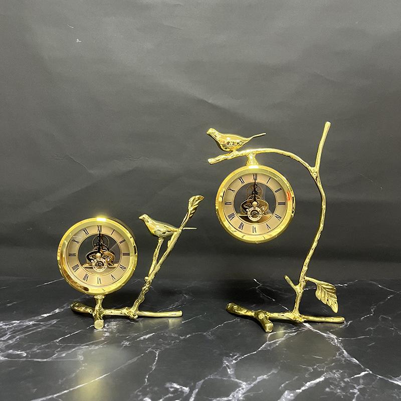 Retro Living Room Bird Desktop Clock Nordic Minimalist Home Furnishings Light Luxury Creative Fashionable Bedroom Decorations