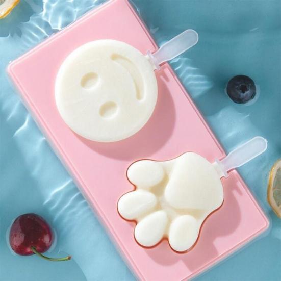 DIY silikonová forma na nanuky s víčkem a tyčinkami Snadno uvolnitelný výrobník ledových nanuků pro domácí pochoutky Bez BPA Vhodné do myčky Bezpečný a zábavný letní kuchyňský nástroj pro děti