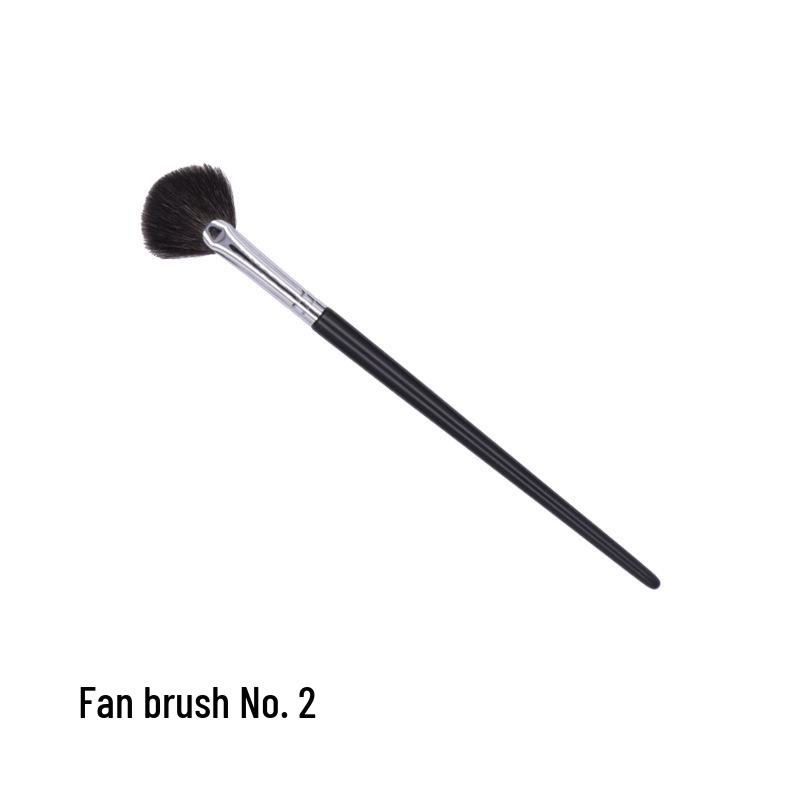 

Веерная кисть для контуринга, Мягкий неабсорбирующий ворс, Кисть из козьего ворса для румян и хайлайтера