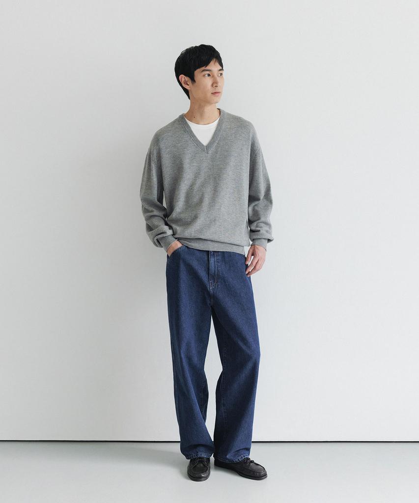 BLANKROOM V-Neck Knit_Light Gray