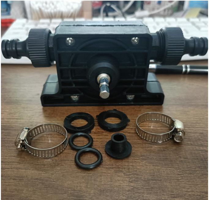 

Мініатюрний самовсмоктувальний водяний насос постійного струму з приводом від ручного дриля для побутового та дизельного використання