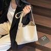 Retro Commuter Armpit Large-capacity Bag Women's New Spring and Summer Fashion Crossbody Bucket Bag Shoulder Bag