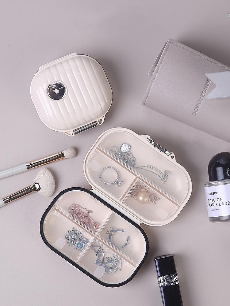Cute Mini Pill Case Waterproof Moisture-Proof Pill Container For Daily Use Travel Compact Pocket Pill Organizer With Sealed Pill