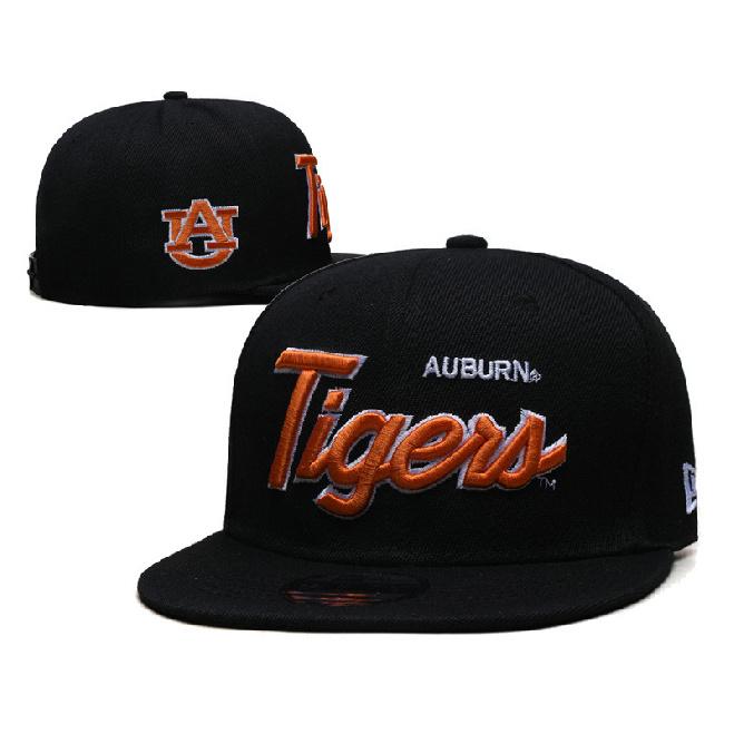 Factory direct sales NCAA Baseball cap with three-dimensional embroidery, flat brim, hip-hop style, sun-shading, adjustable