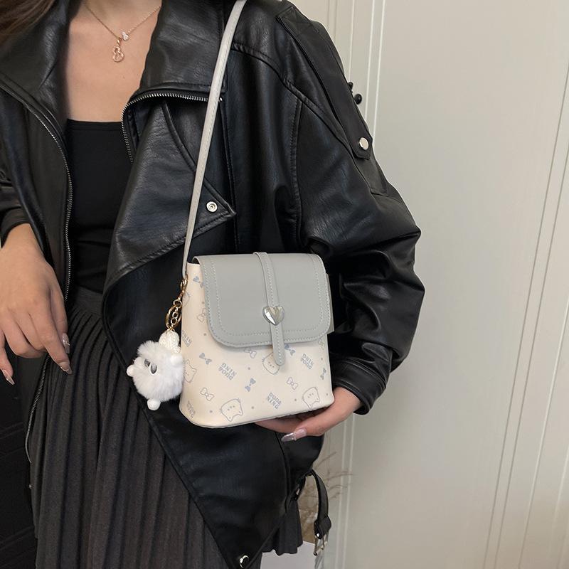 This Year, the Popular Mini Messenger Small Bag 2025 New Lightweight and Cute Printed Shoulder Bag Large-capacity Mobile Phone Bag