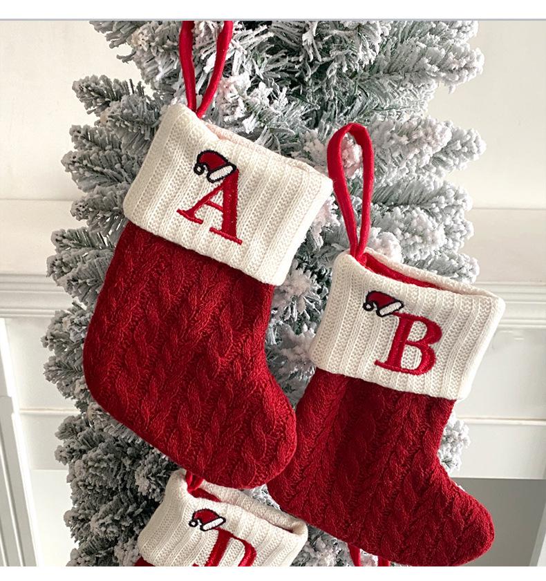 American Style Knitted Wool Socks & Embroidered Christmas Stocking Gift Bag for Children