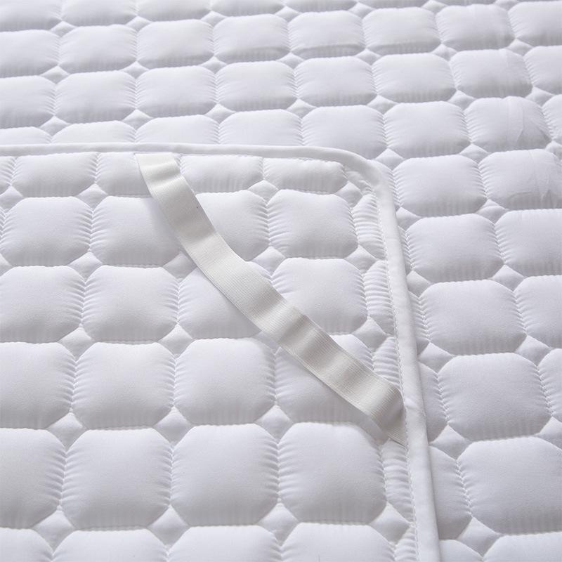 Thick Hotel Mattress Protector Pad