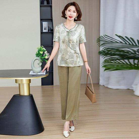 Mom's New Chinese Style Two-Piece Set: Spring/Autumn Blouse & Summer Set for Middle-Aged and Elderly Women, 2026