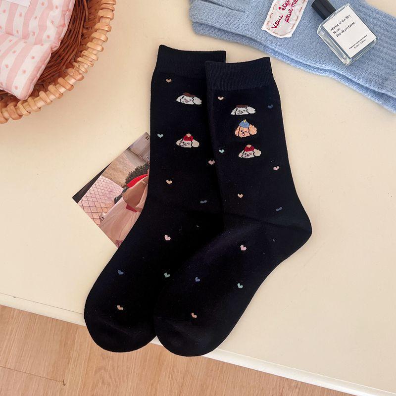 

Женские осенние простые и универсальные вышитые хлопковые носки средней длины, впитывающие пот, дышащие, в студенческом стиле 1 pair чёрный