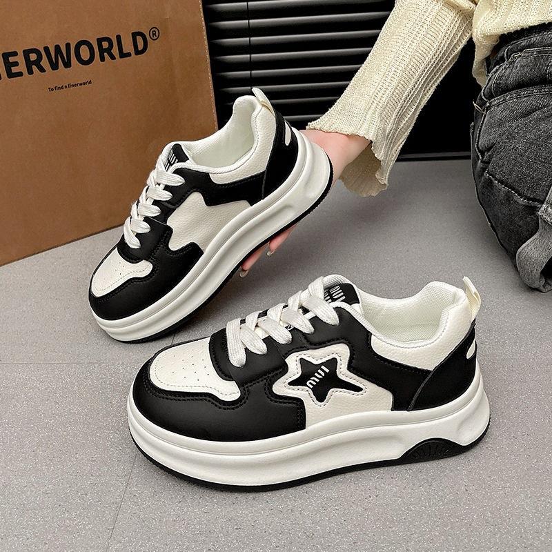2025 spring and autumn popular star board shoes women's new student sports and leisure shoes ins versatile platform white shoes