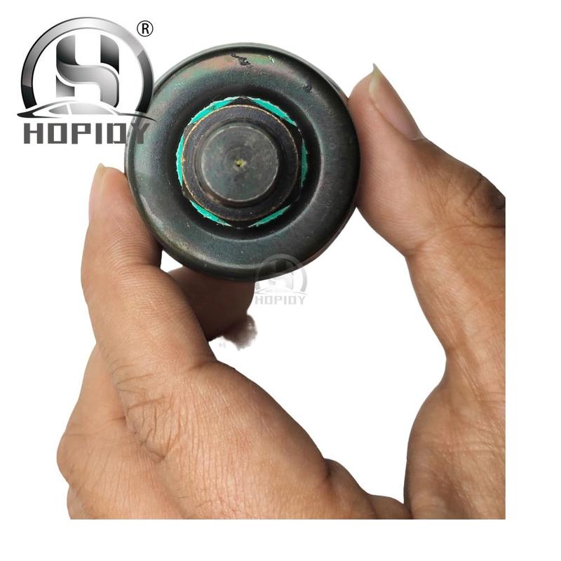 

DD Oil Pressure Sensor DT 7.25521 4858771 04858771 504084761 for Iveco PowerStar Eurocargo EuroTech EuroStar Stralis Truck