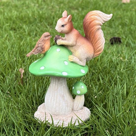 Garden Squirrel Statue Resin Squirrel Sitting On Mushroom Figurine Bird And Squirrel