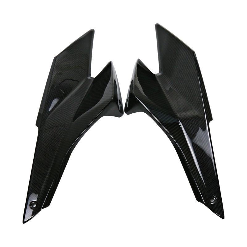 KTM 1290 Super Duke R Carbon Fiber Fuel Tank Side & Front Panels