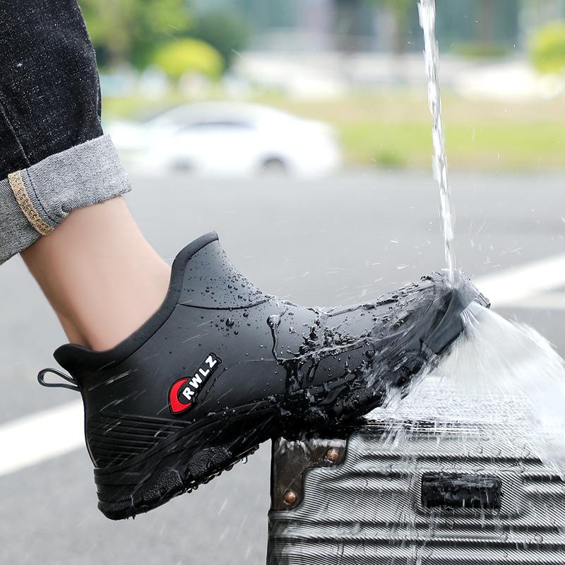 Spring and Autumn Short Rain Shoes Trendy Men's Fashion Rain Boots Urban Outdoor Wading Shoes Waterproof Glue Shoes Fleece Cover Thermal Rubber Shoes