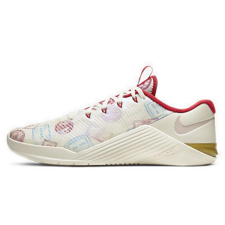 

Nike Metcon 5 Amp Passport 42