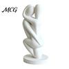 Easy Care Sculpture 3D Printed Hugging Couple Sculpture, Abstract Embrace Figurine with Smooth Curves, Minimalist Statue High-end Decorative