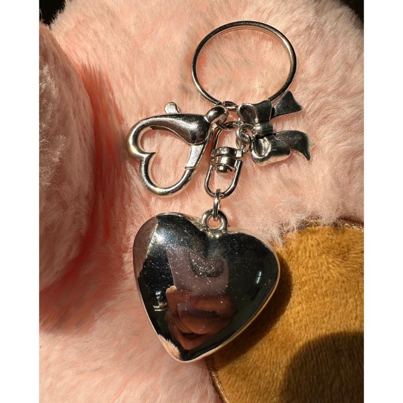 Sweet Bowknot Big Heart Pendant Keyring Silver Color Charm Keychain Decoration