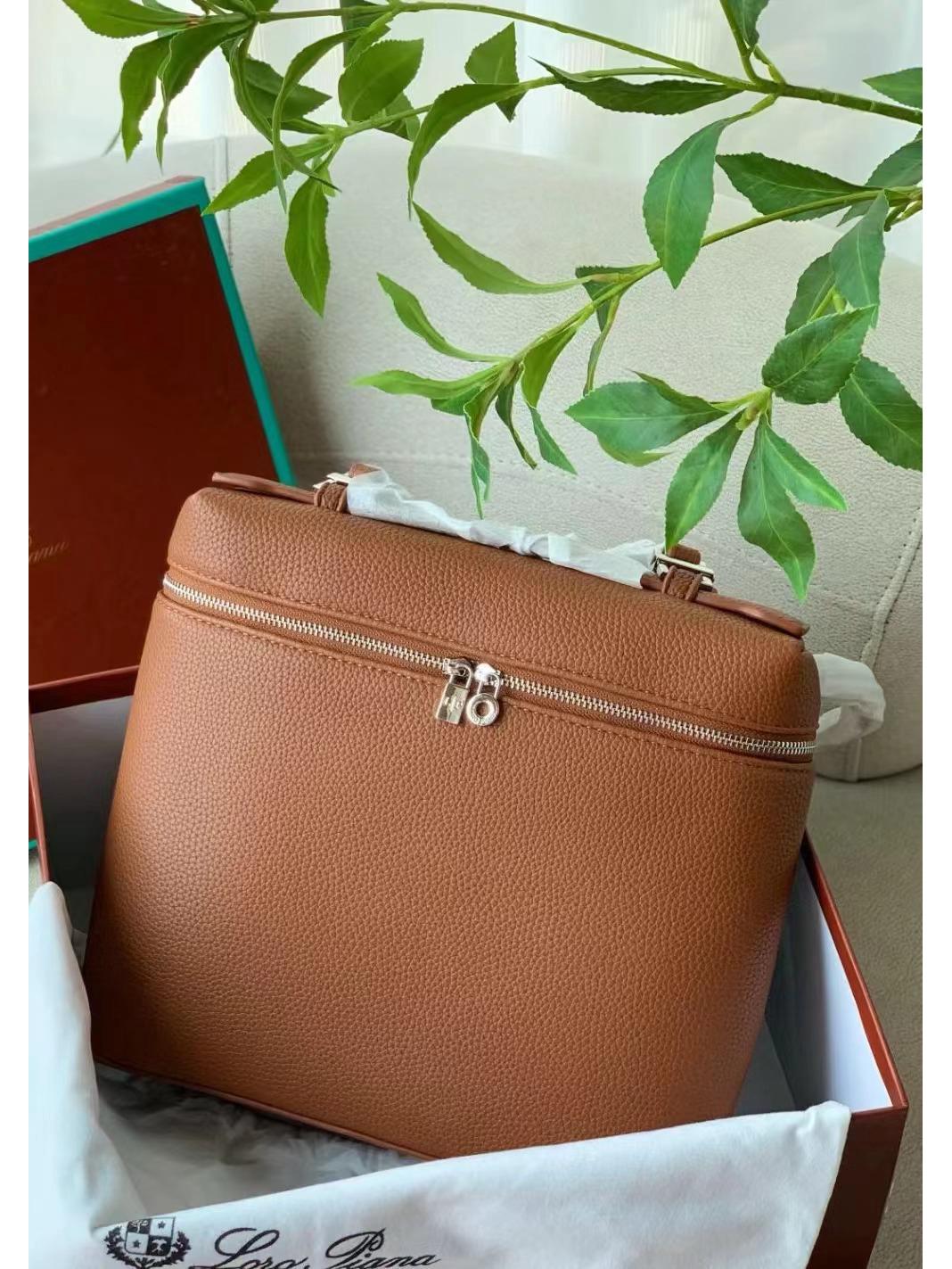 

Женский минималистичный мягкий рюкзак с узором личи 2024 года – универсальная сумка на одно плечо и портативная сумка для ланч-бокса Regular Packaging (No Logo on Hardware)