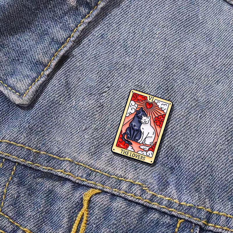 2Pcs Cartoon Cat Enamel Brooch Romantic Tarot Card Design Valentine's Day Gift Lapel Pin Badge Backpack Clothing Hat Accessories