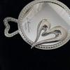 Metall-Herz-Broschen für Damen Unisex Emaille-Liebes-Pins Büro-Party Freundgeschenke Schmuckzubehör für Anzug Kleid