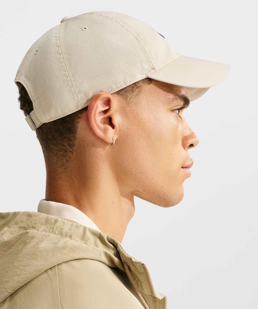 NIKE Club Unstructured Futura Wash Cap - Light Khaki:Sapphire / Fb5368-229