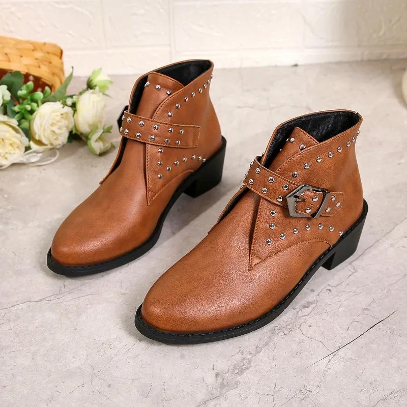 Zimní boty Boty Podzim Nýty Boty-Ženy Luxusní Designér Kulatá špička Velká velikost Kůže Střední Módní Špičaté Mi