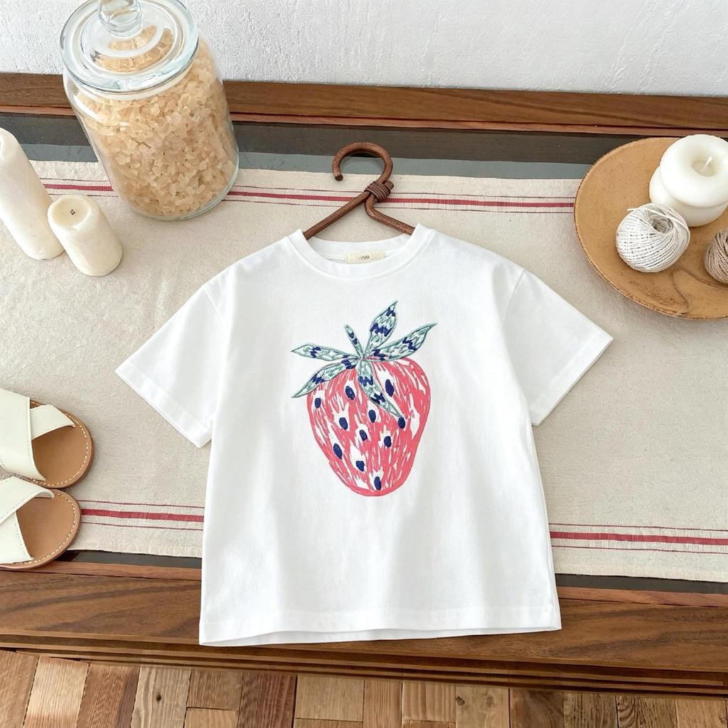 Strawberry Pattern Tshirt 2026 New Summer Fashion Casual Short Sleeved Round Neck Tshirt Top