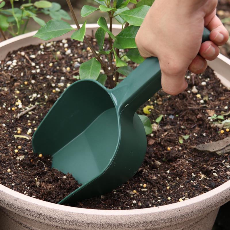 Multi-Spec Plastic Soil Shovel for Gardening, Vegetable Planting & Household Use
