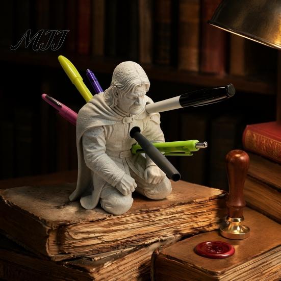 Fantasy Warrior Pencil Display 3D Printed Knight Pen Holder, Armor Style Kneeling Hero Stylish Stationery Storage Stand, Creative Organizer