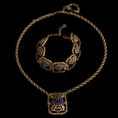 Colar e Pulseira com Pingente Vintage Medieval de Alta Moda, Personalidade, Temperamento, Roxo Retro, Vazado, Indústria Pesada, Conjunto