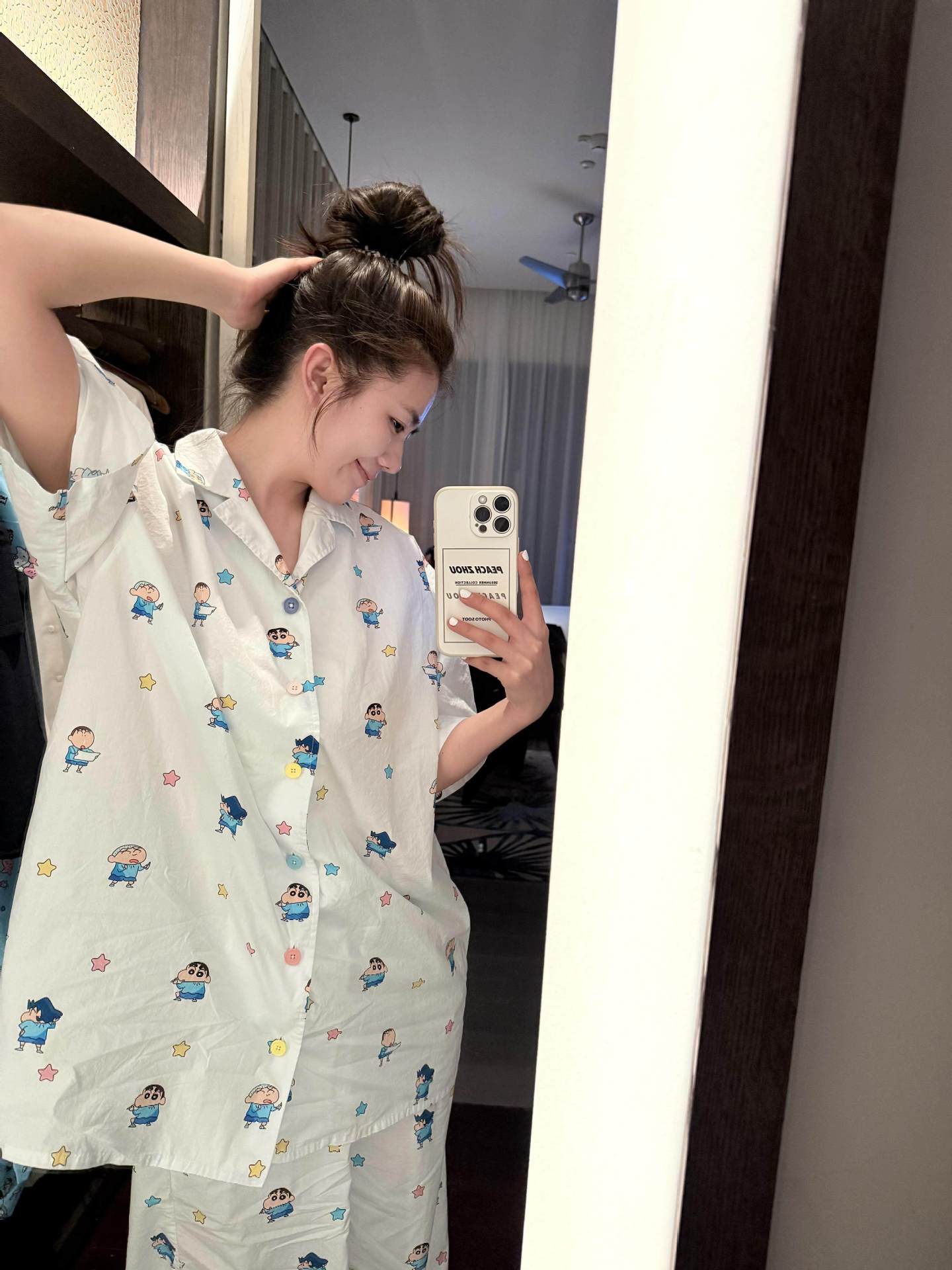 

Japanese animation cartoon crayon Xiaoxin pajamas women s summer cardigan short-sleeved shorts star loungewear two-piece set XXL