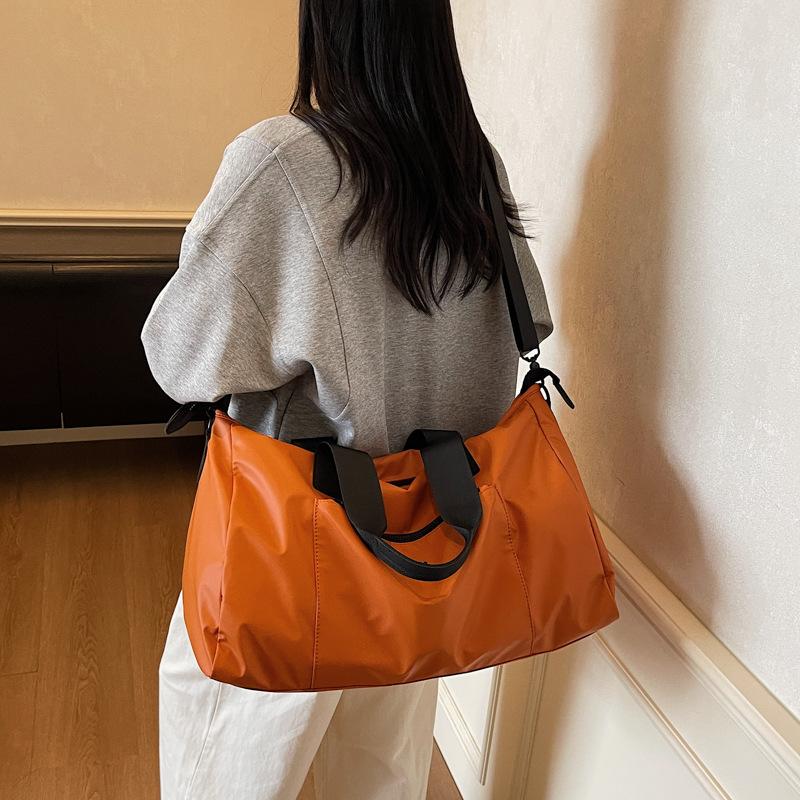 Travel Bag, Large-capacity Carry-on Luggage Bag Dry and Wet Separation Sports and Fitness Bag