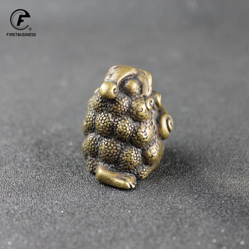 Copper Toad Coins Incense Burner Antique Brass Animal Figurines Incense Holder Base Tea Pet Desk Decoration Home Decor Ornament