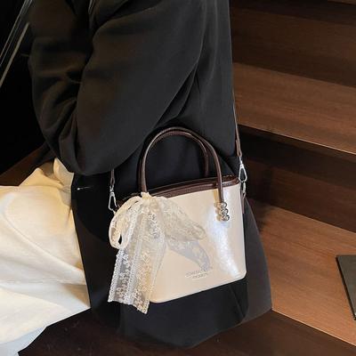 Spring and Summer Popular Bag Women 2025 New High-end Versatile Messenger Bag Fashionable Portable Bucket Bag