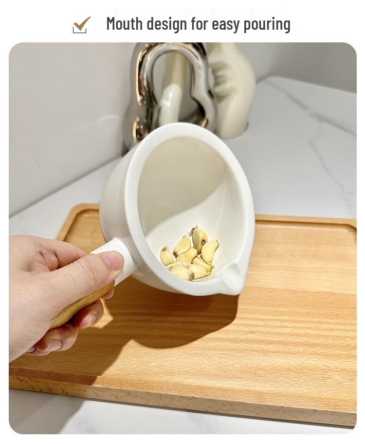 Ceramic Mortar & Pestle: Hunan Cuisine Garlic Grinder for Eggplant, Chili, and Tea.